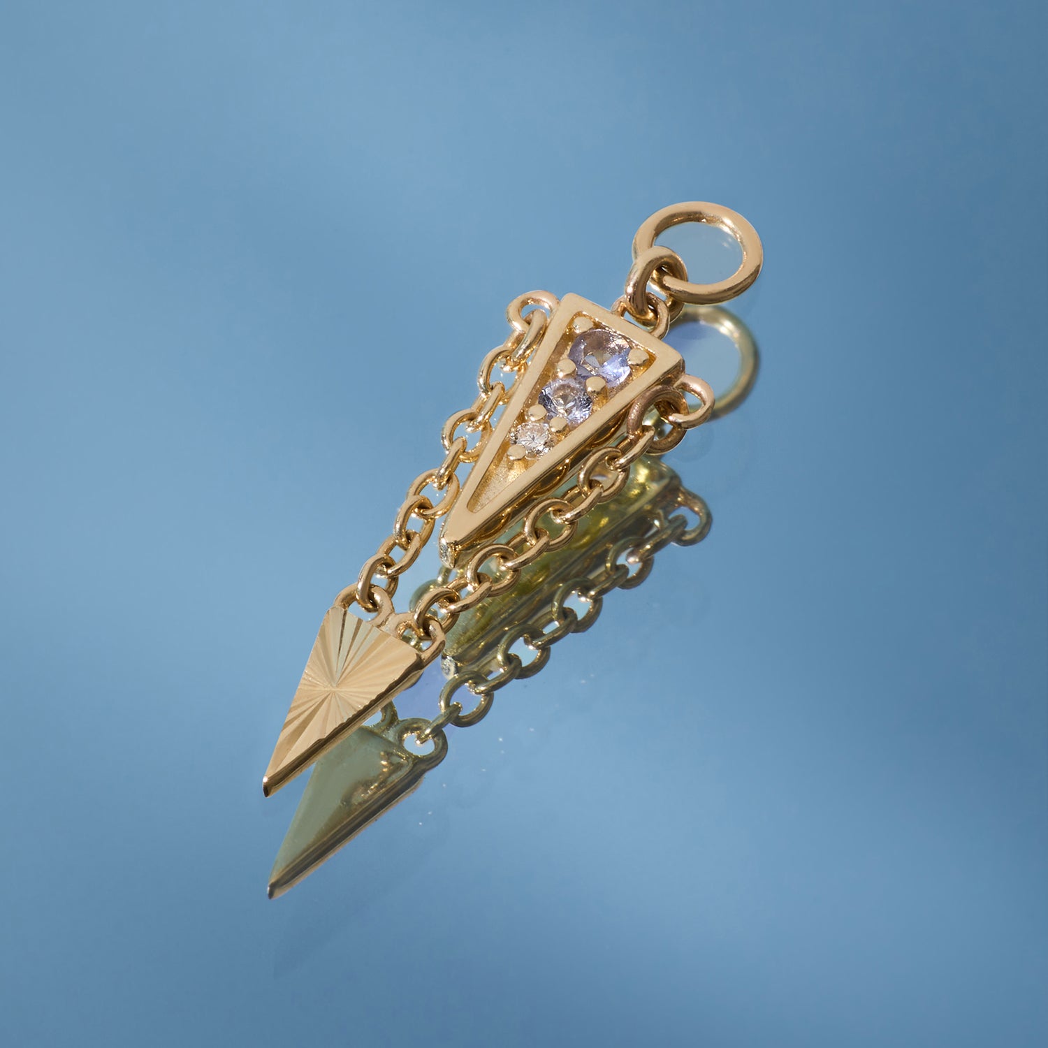 Manifest - Charm-thumbmail-2